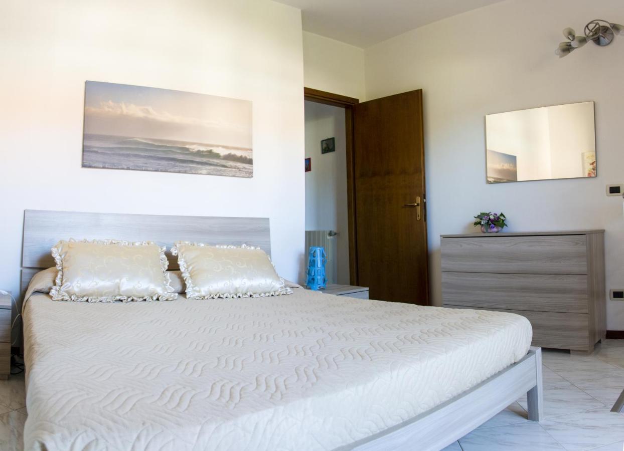 Appartamenti La Casina Porto Azzurro Exterior foto