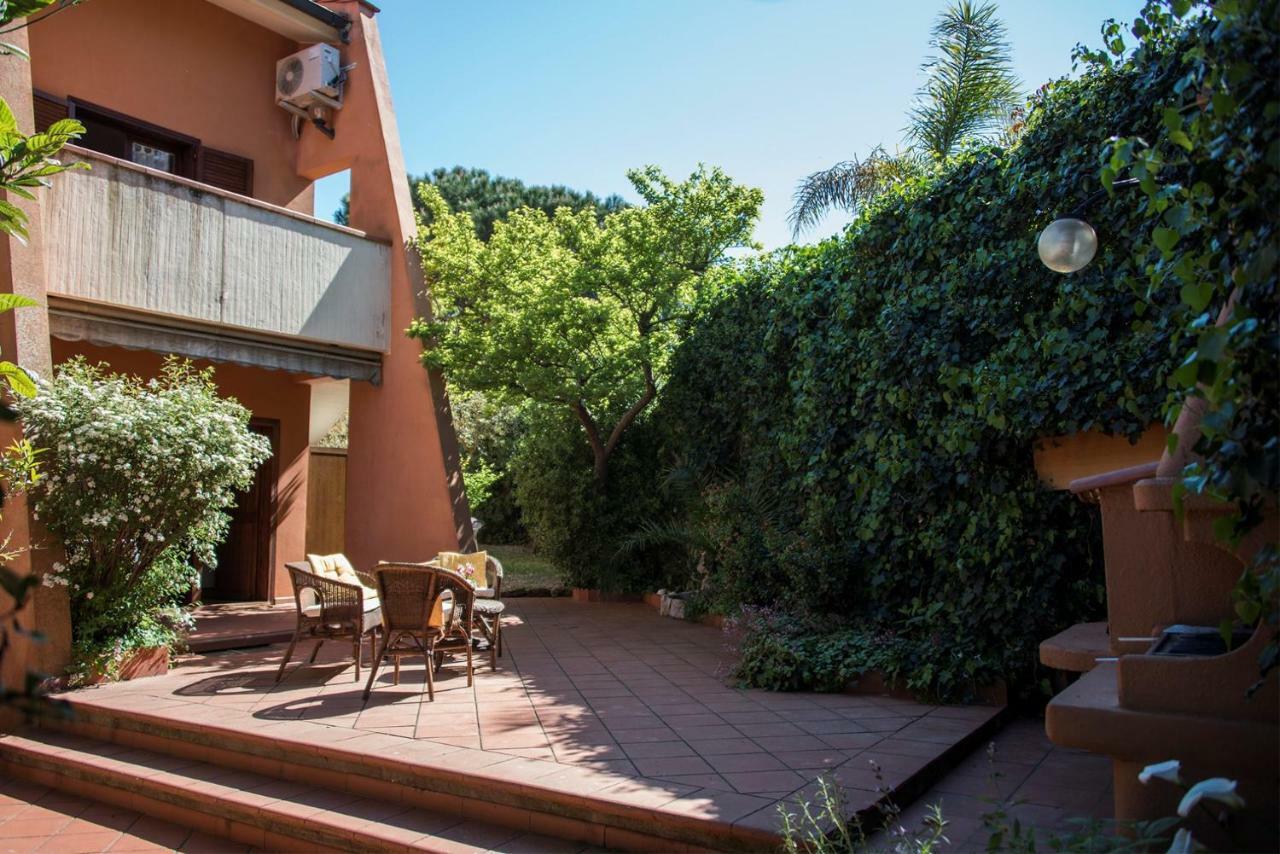 Appartamenti La Casina Porto Azzurro Exterior foto