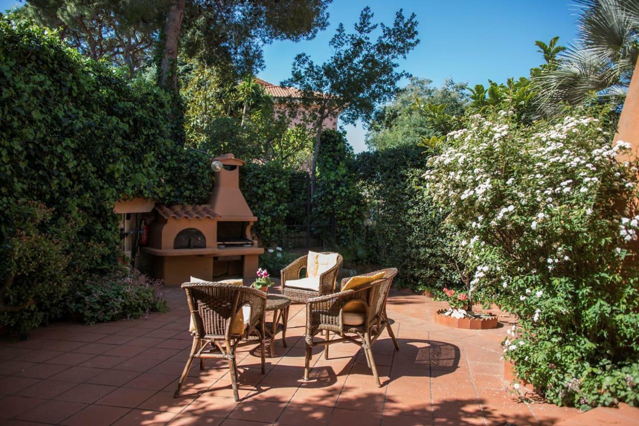 Appartamenti La Casina Porto Azzurro Exterior foto